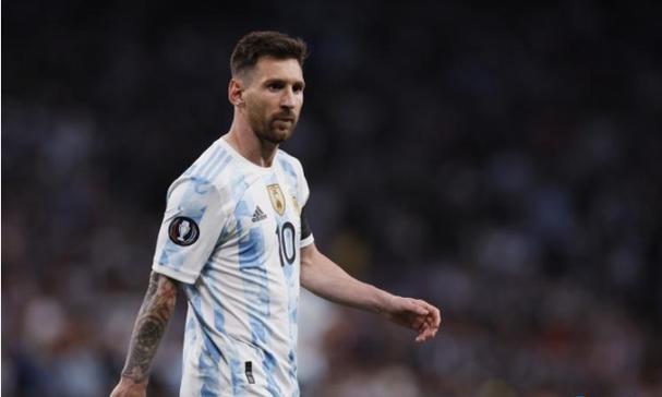 2025 ESMO｜破晓长夜，梁旭教授解读早期高危乳腺癌辅助治疗新进展